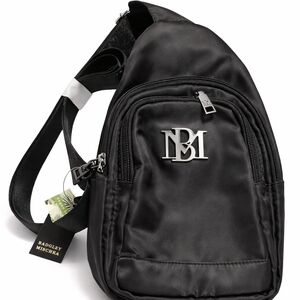 Badgley Mischka Elegant Black Crossbody Bag